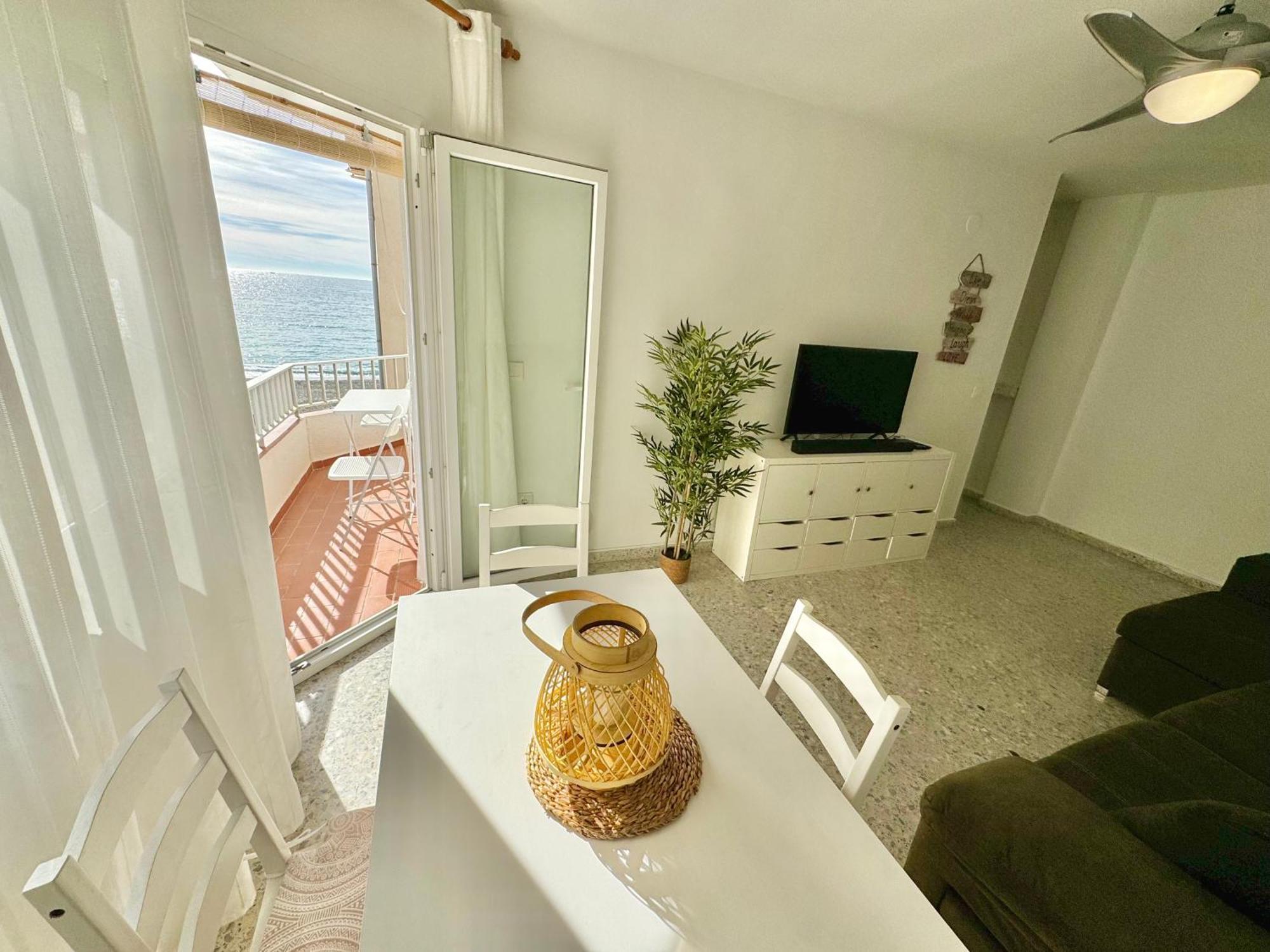 Quiet II Seaview Apartment La Herradura  Exterior photo